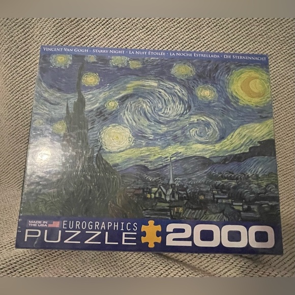 Starry Night Puzzle - 2000 Pieces - Picture 9 of 9